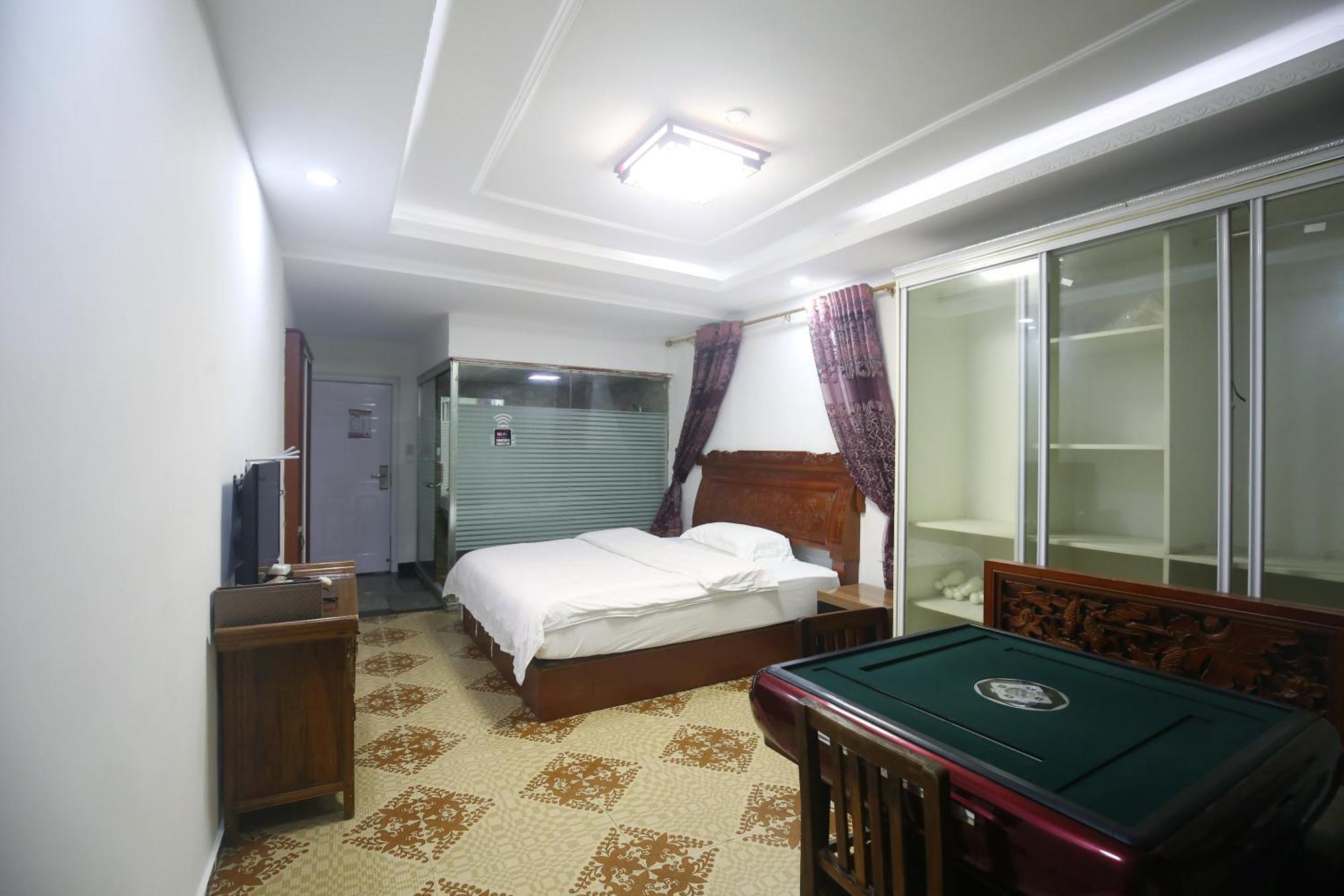 Lqj Riverside Guest House Fenghuang County Exterior photo