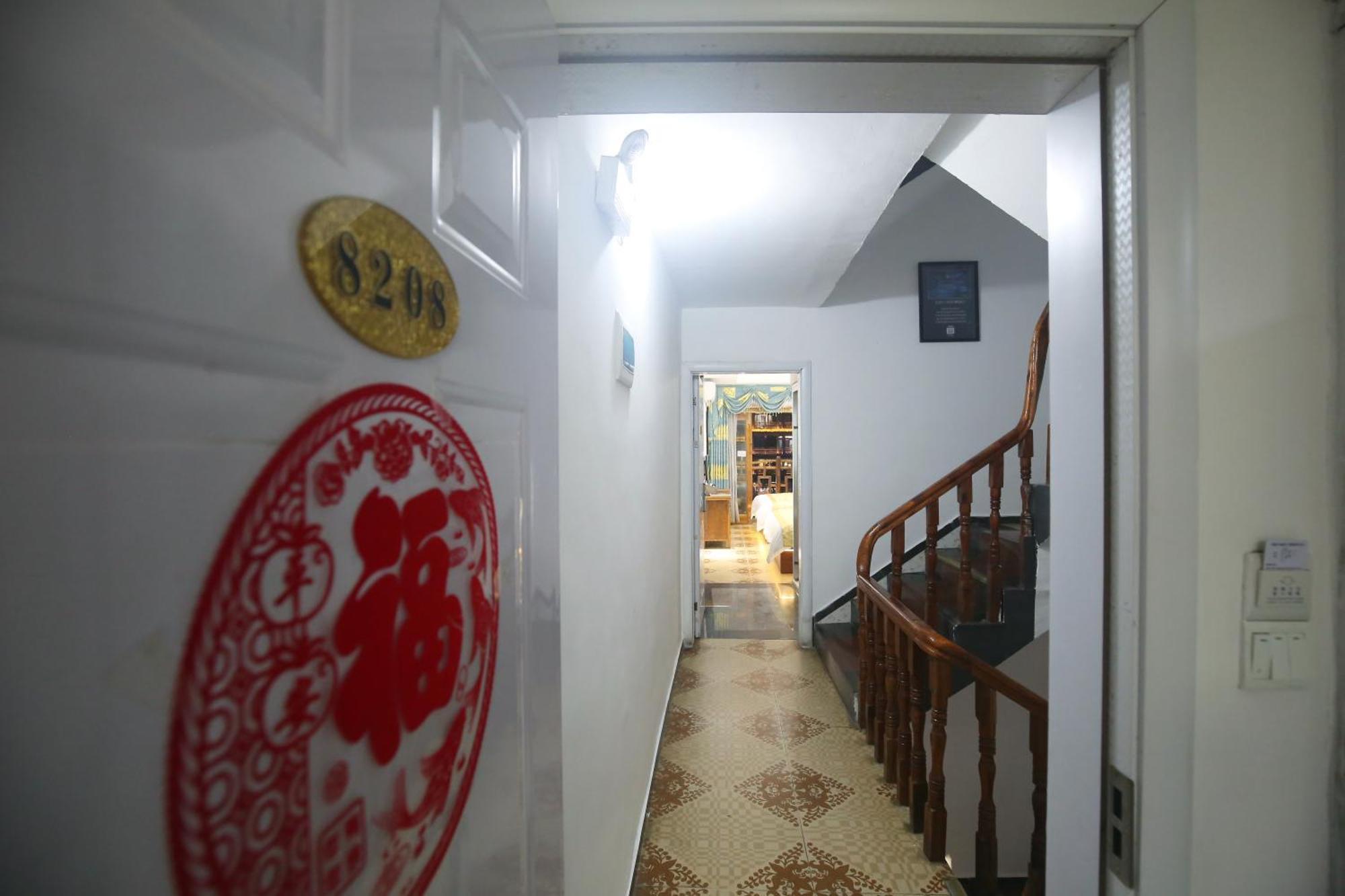 Lqj Riverside Guest House Fenghuang County Exterior photo