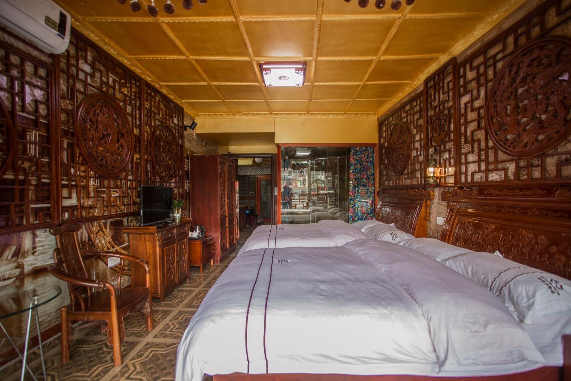 Lqj Riverside Guest House Fenghuang County Exterior photo